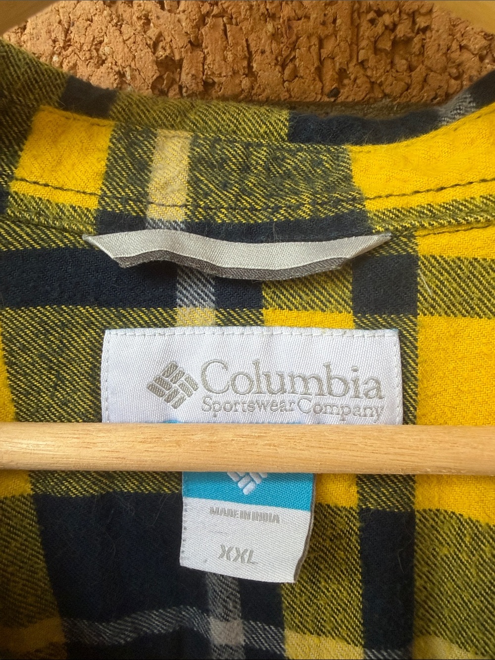 Columbia University of Michigan Embroidered‎ Flannel Shirt Men’s XXL Button Up - Picture 2 of 7